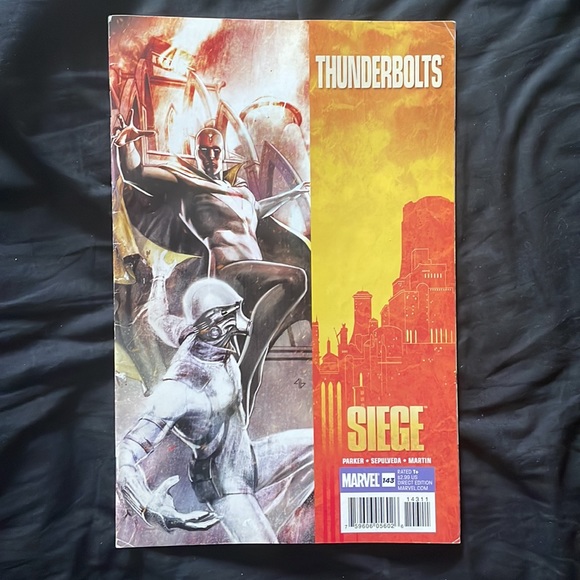 Marvel comics SEIGE series - Picture 3 of 4